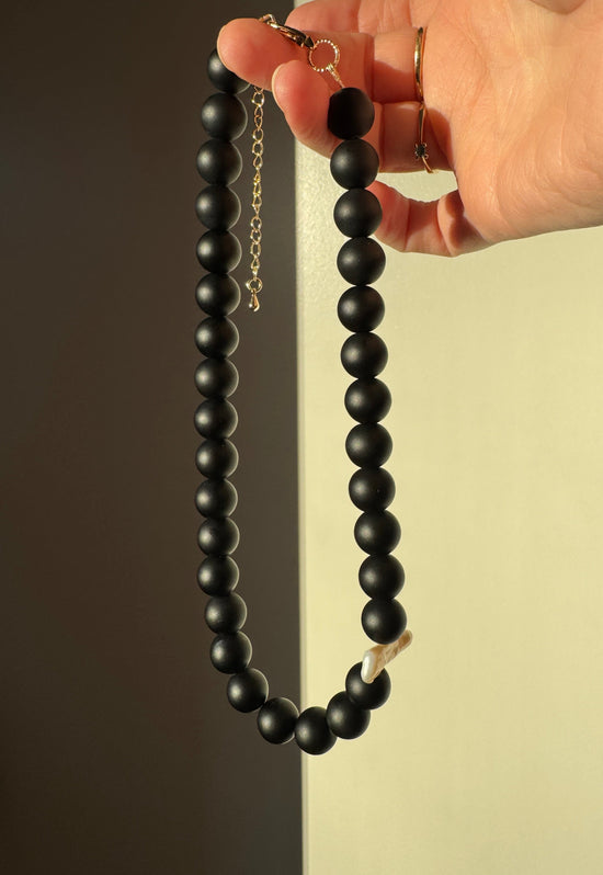 Matt Black Onyx feat. Baroque Pearl