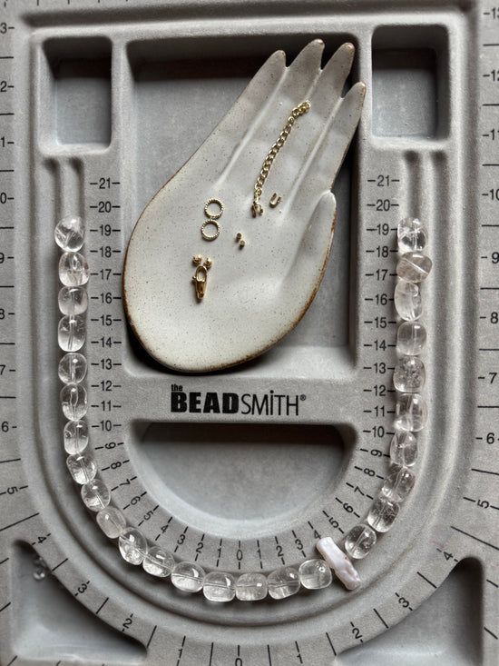 Clear Quartz feat. Baroque Pearl