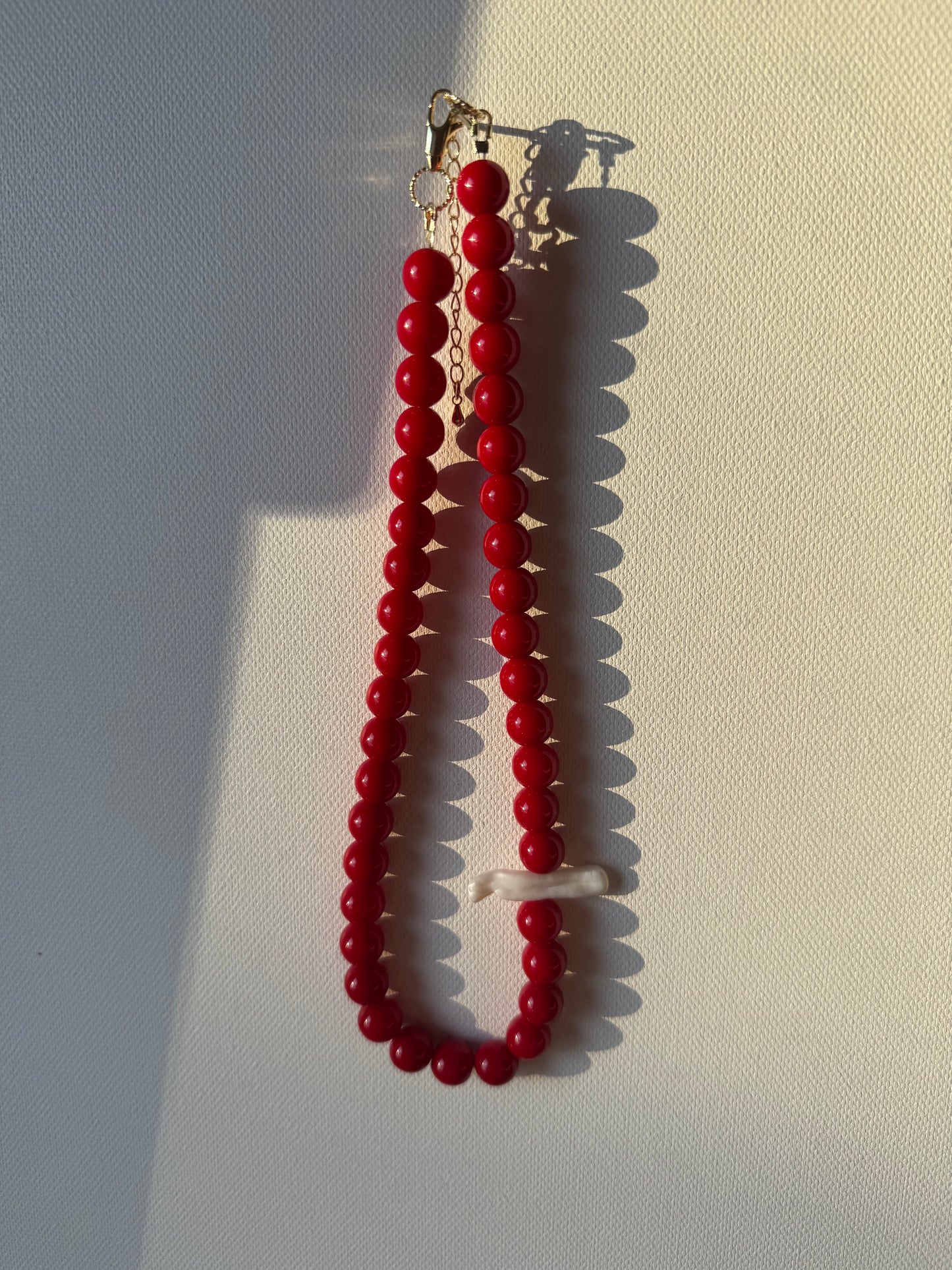 Red Coloured Bead feat. Baroque Pearl