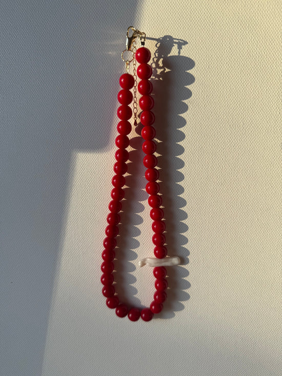 Red Coloured Bead feat. Baroque Pearl